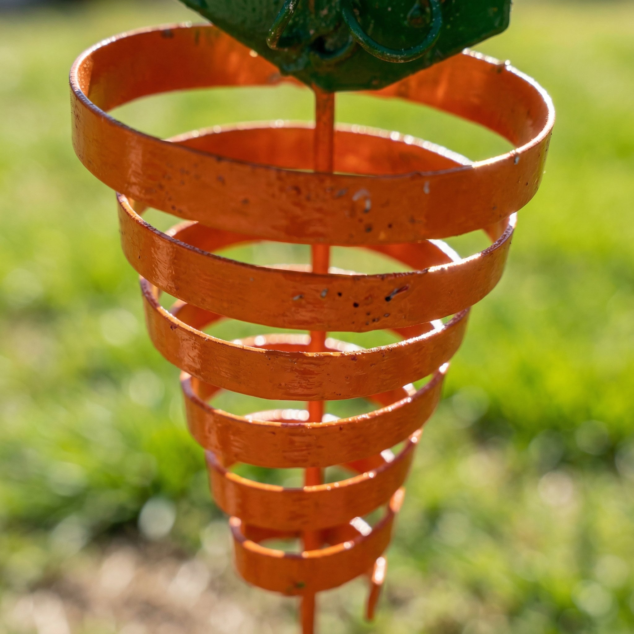 Easter Garden Carrot  Stake for Outdoor Lawn, Planter & Flower Bed Decoration