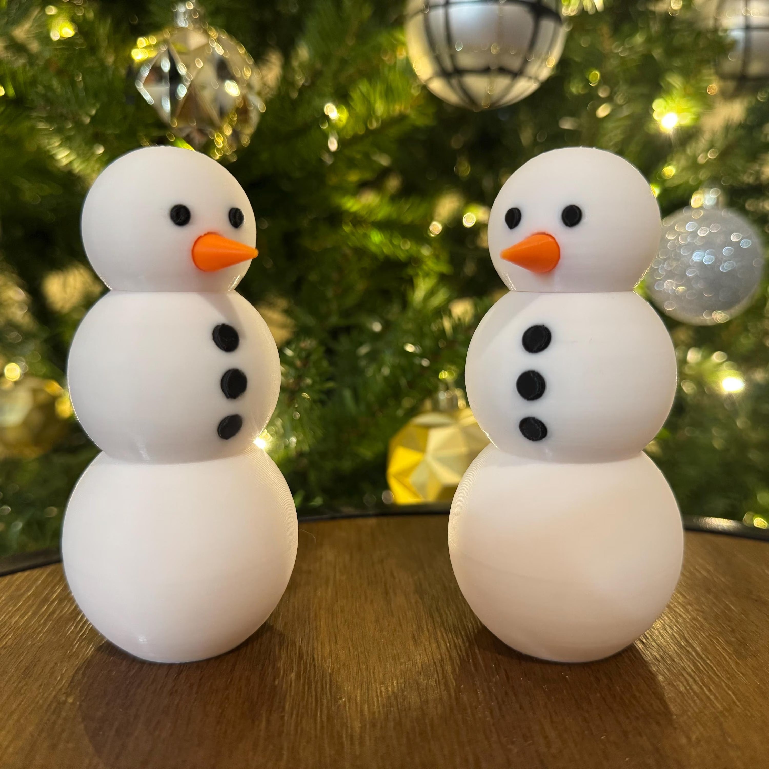 3D-Printed Snowman Puzzle Gift Box